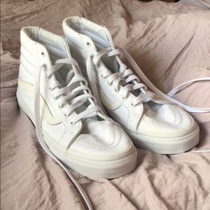 Like New Vans Sk8 Hi